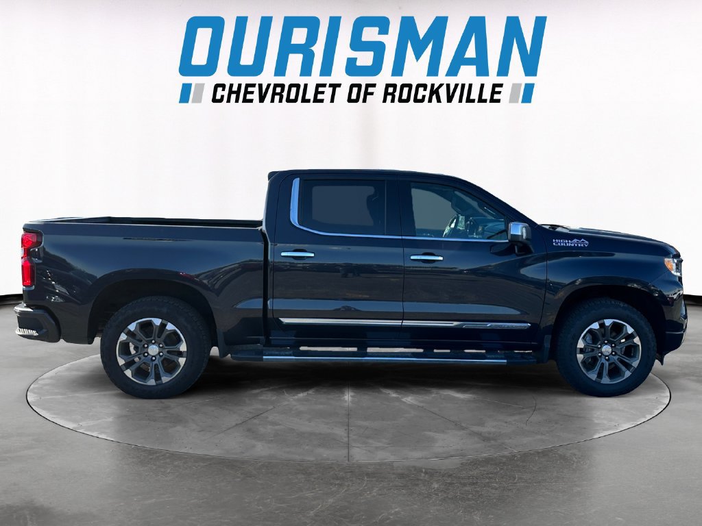 Used 2024 Chevrolet Silverado 1500 High Country AWD/4WD image 7