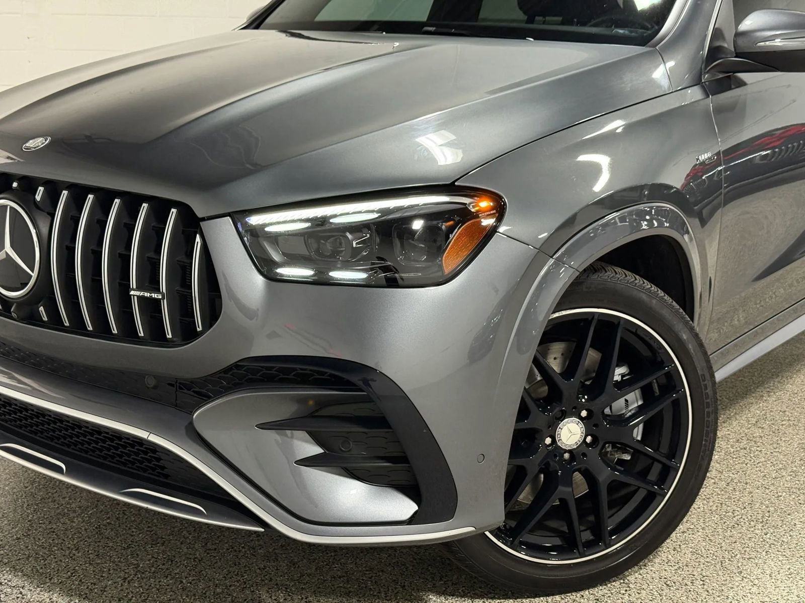Used 2024 Mercedes-Benz GLE 53 AMG 4MATIC image 3