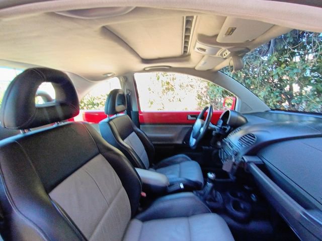 Used 2002 Volkswagen Beetle S image 60