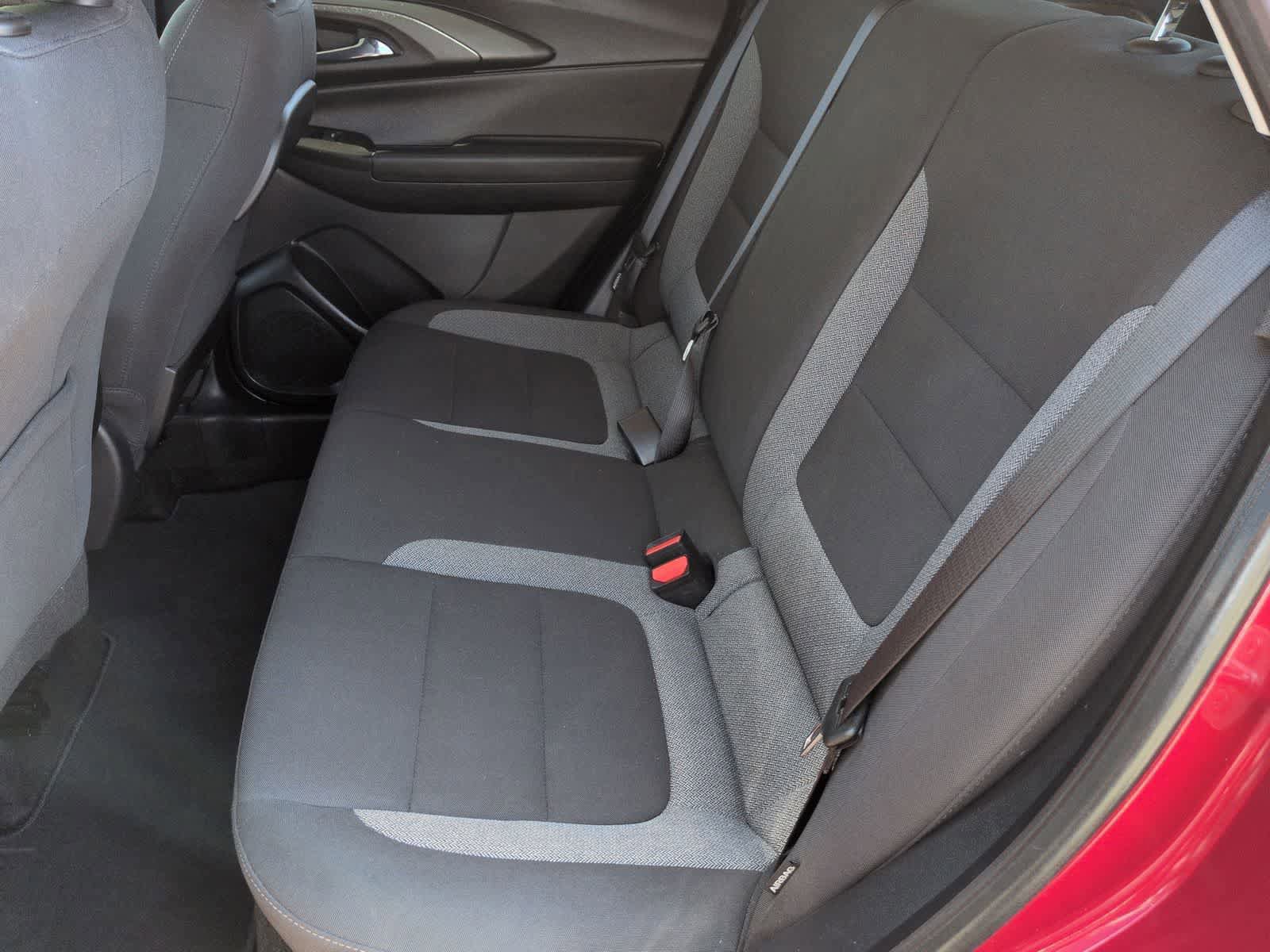 Used 2021 Chevrolet TrailBlazer LT w/ Convenience Package FWD image 19