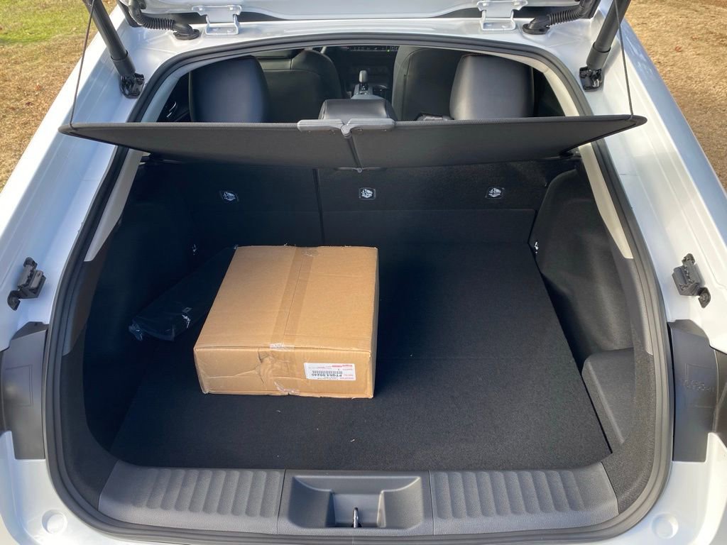 New 2026 Toyota Prius Plug-In Hybrid FWD image 12