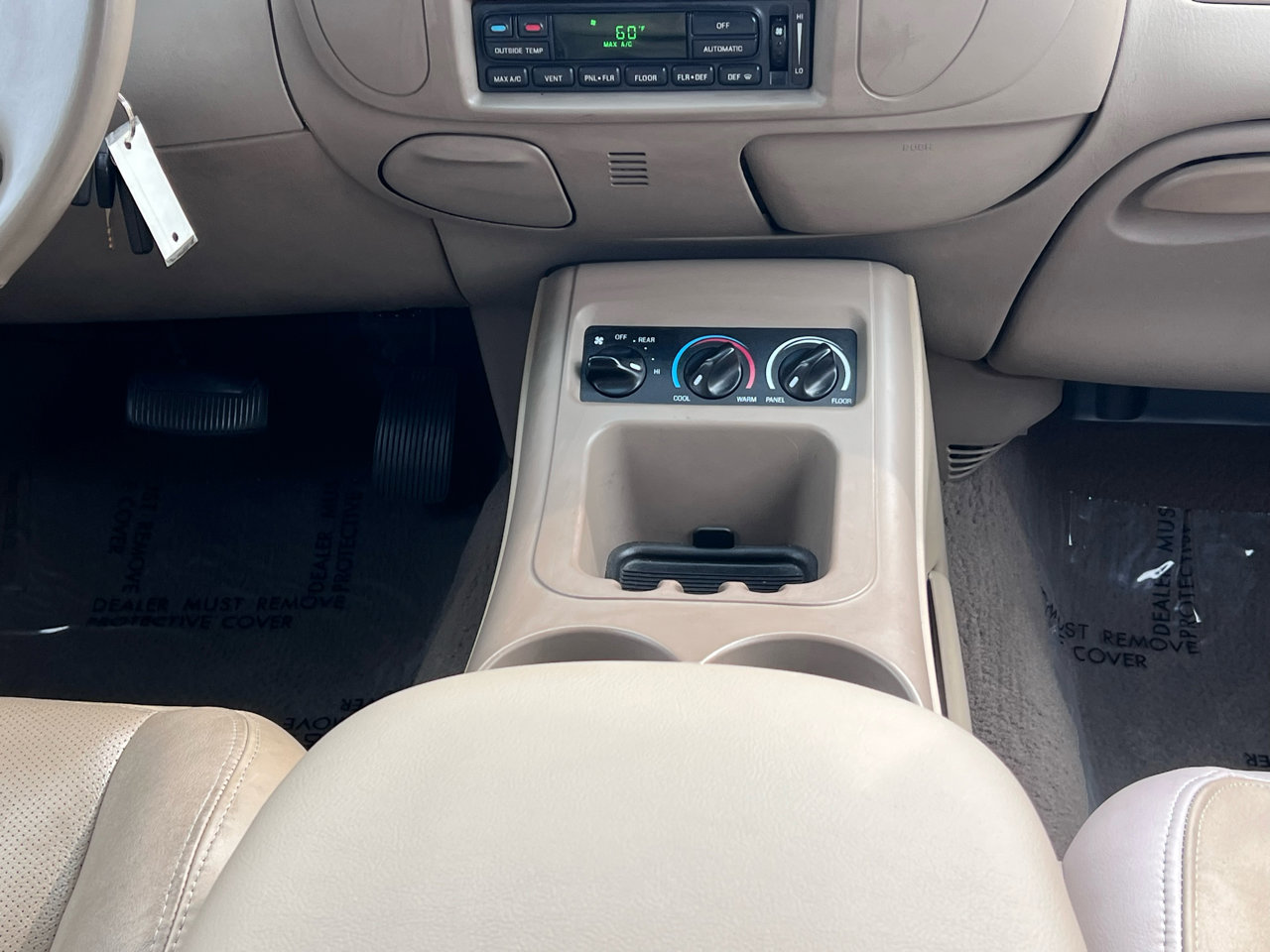 Used 2002 Ford Expedition Eddie Bauer image 51