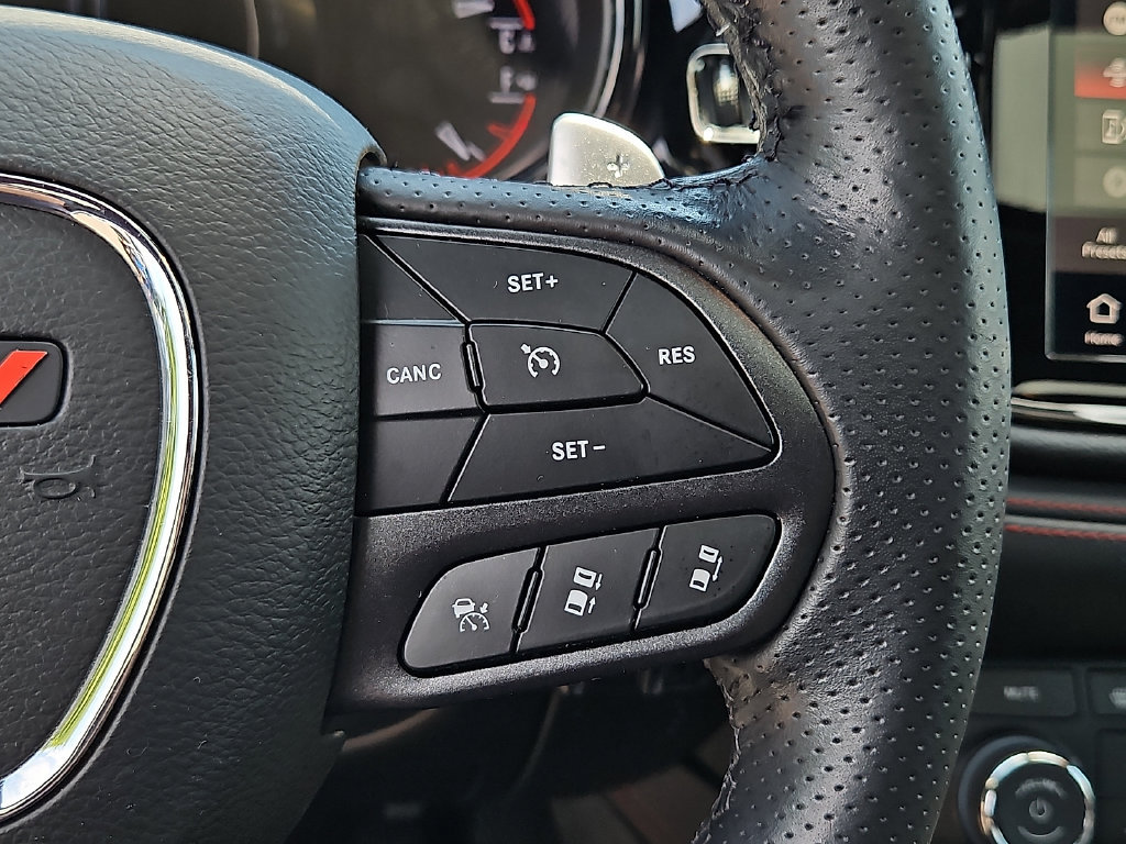 Used 2023 Dodge Durango R/T AWD/4WD image 25