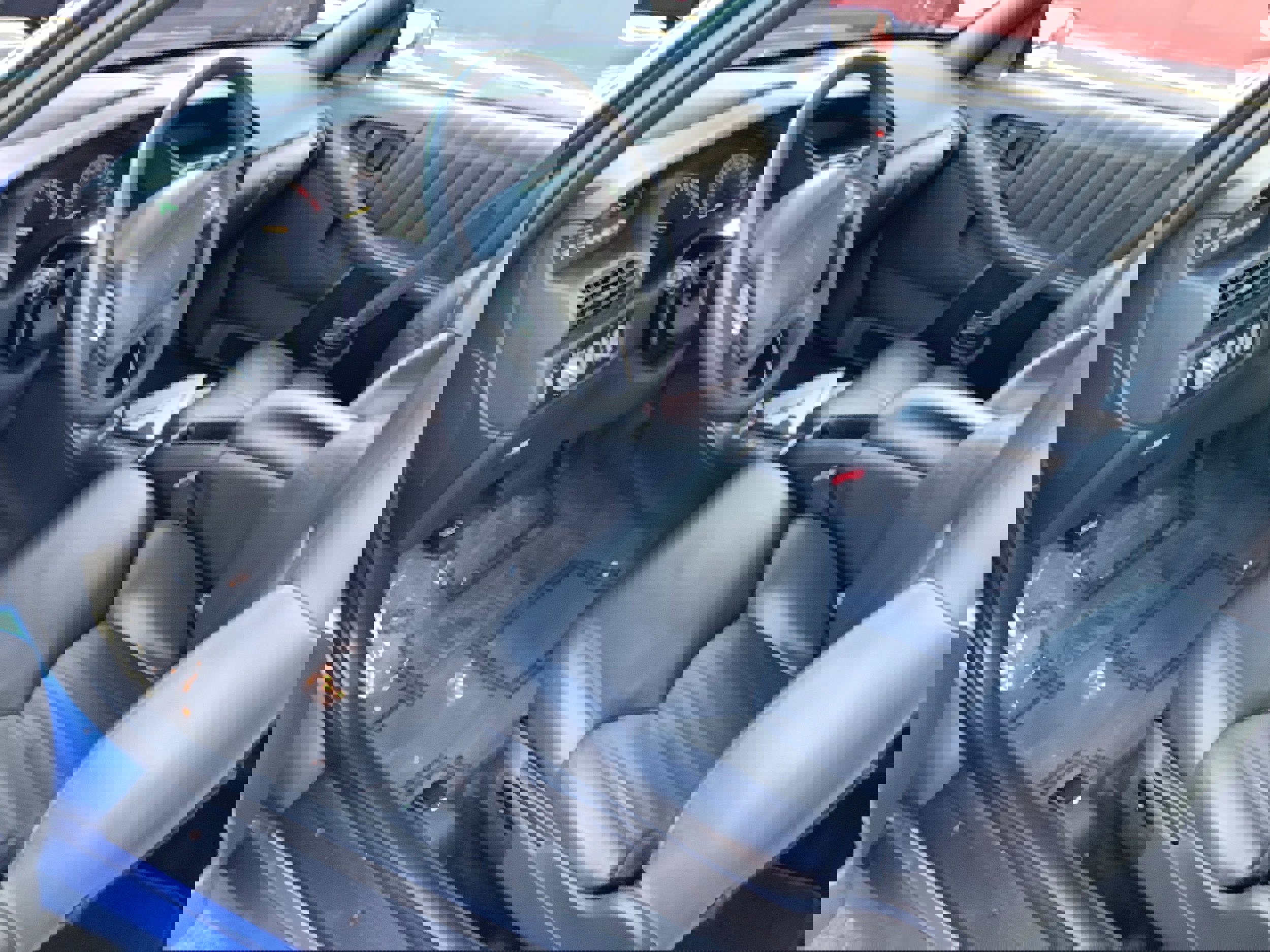 Used 1994 Pontiac Grand Prix SE image 11