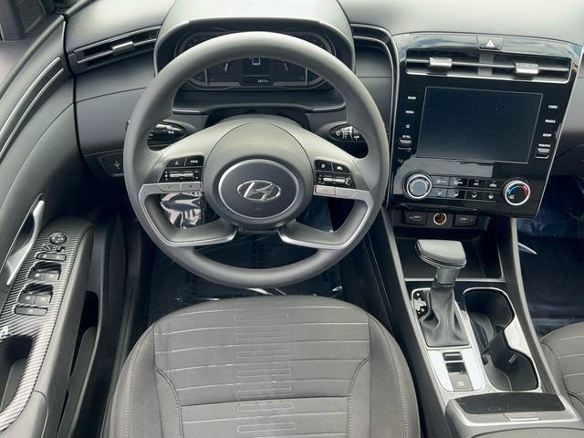 Used 2023 Hyundai Santa Cruz SE image 15