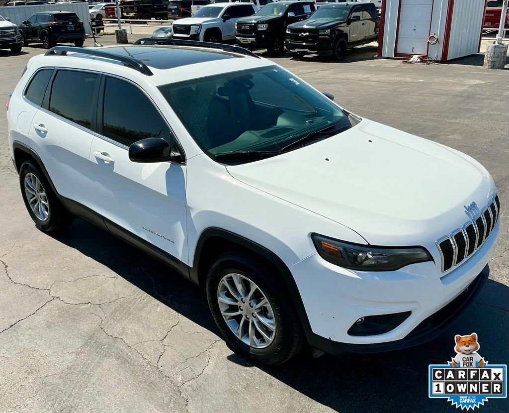 Used 2022 Jeep Cherokee Latitude Lux w/ Sun & Sound Group AWD/4WD image 4