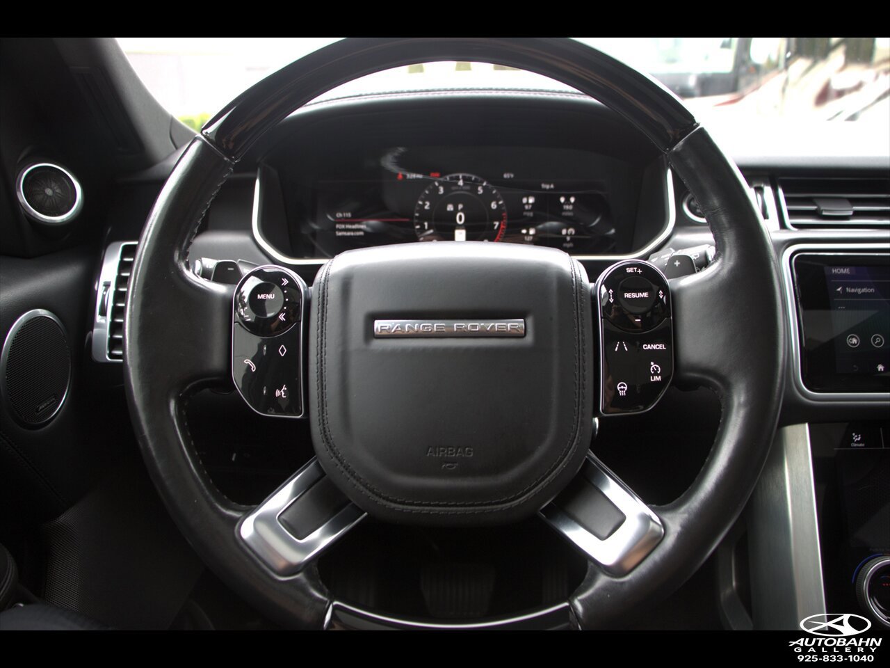 Used 2019 Land Rover Range Rover HSE AWD/4WD image 12
