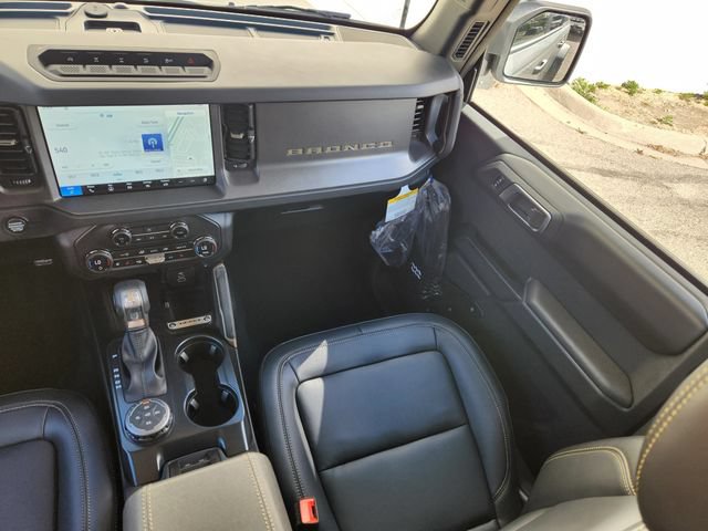 New 2026 Ford Bronco Badlands w/ Sasquatch Package AWD/4WD image 12