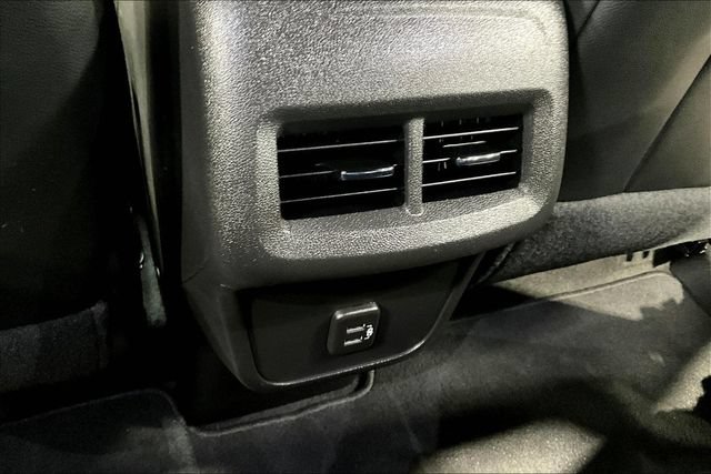 Certified 2024 Chevrolet Equinox RS FWD image 10