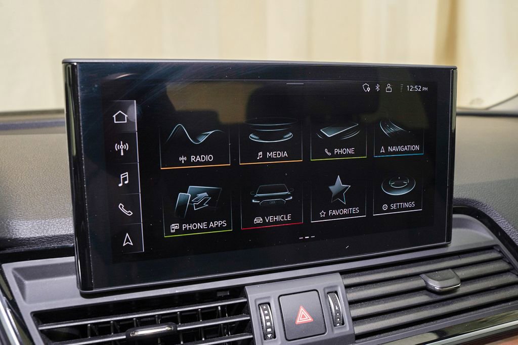 Used 2021 Audi Q5 Prestige w/ Prestige Package AWD/4WD image 15