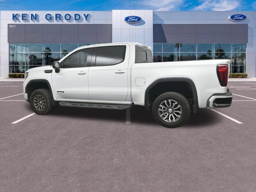 Used 2020 GMC Sierra 1500 AT4 w/ AT4 Premium Package AWD/4WD image 3