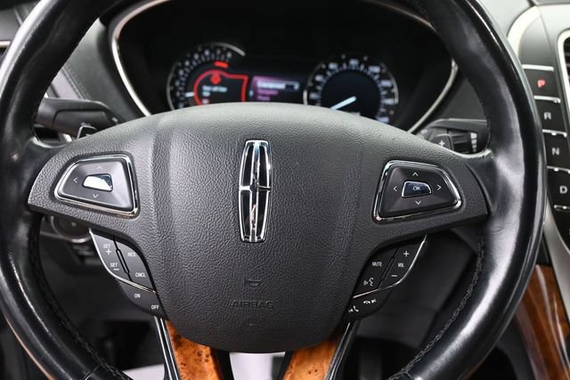 Used 2018 Lincoln MKX Reserve w/ Lincoln MKX Climate Package AWD/4WD image 26