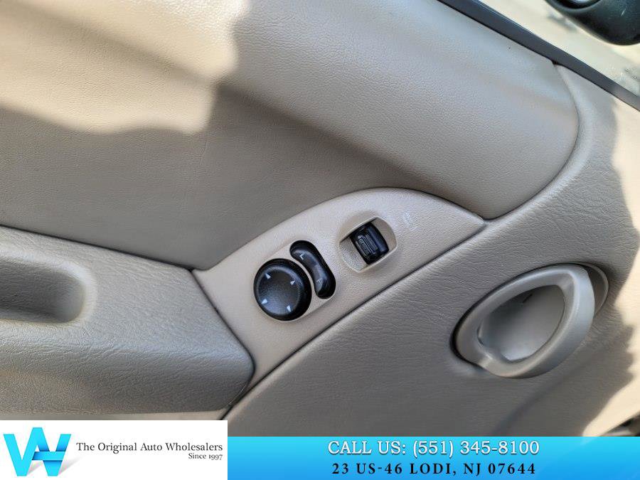 Used 2005 Jeep Liberty Sport image 10