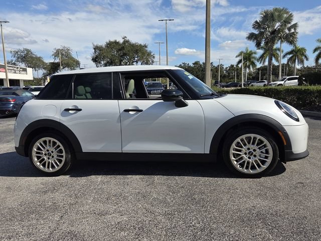 New 2026 MINI Cooper 4-Door Hardtop FWD image 8