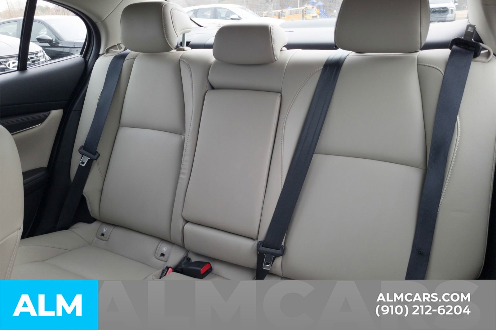 Used 2025 MAZDA MAZDA3 s image 17