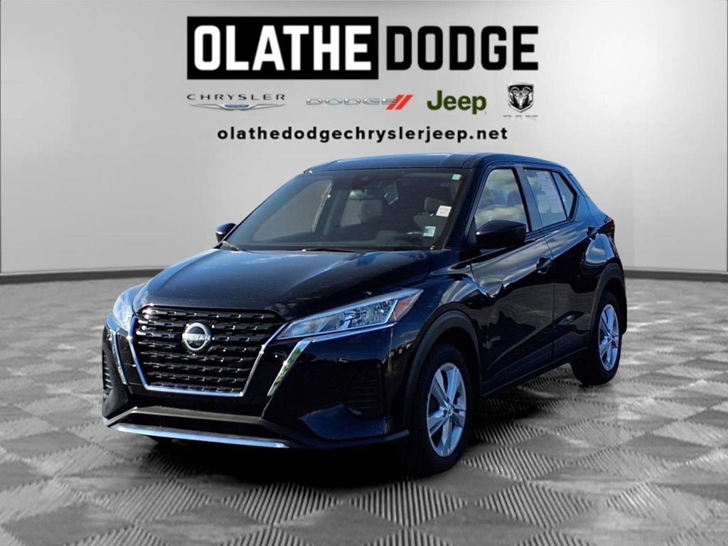 Used 2025 Nissan Kicks Play S