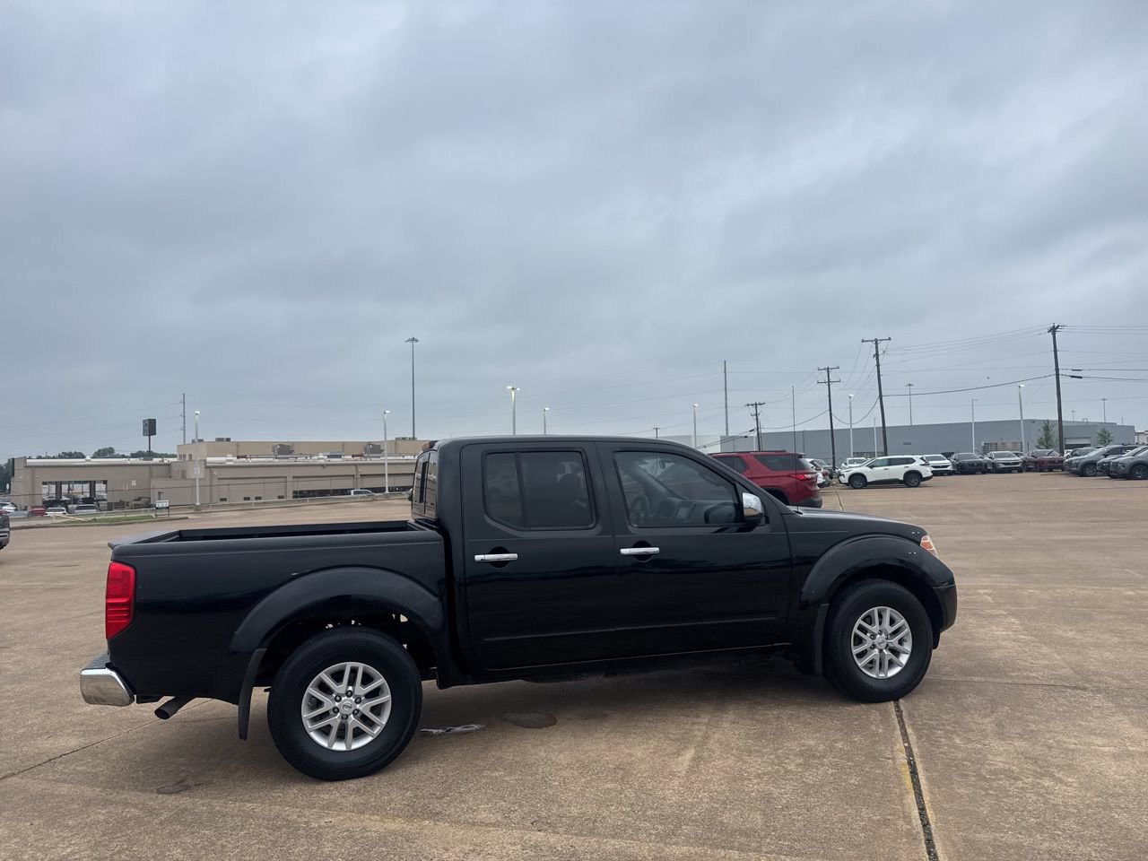 Used 2019 Nissan Frontier SV RWD image 23