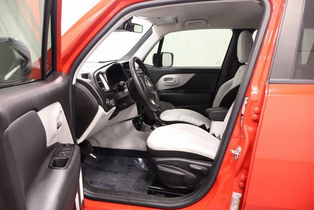 Used 2022 Jeep Renegade Latitude image 11