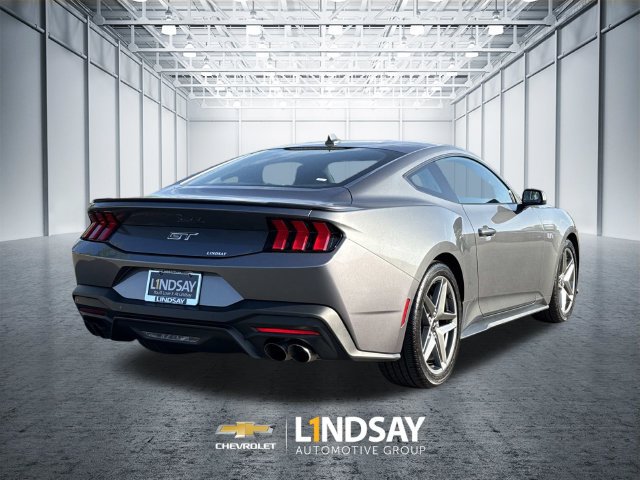 Used 2025 Ford Mustang GT Premium RWD image 5