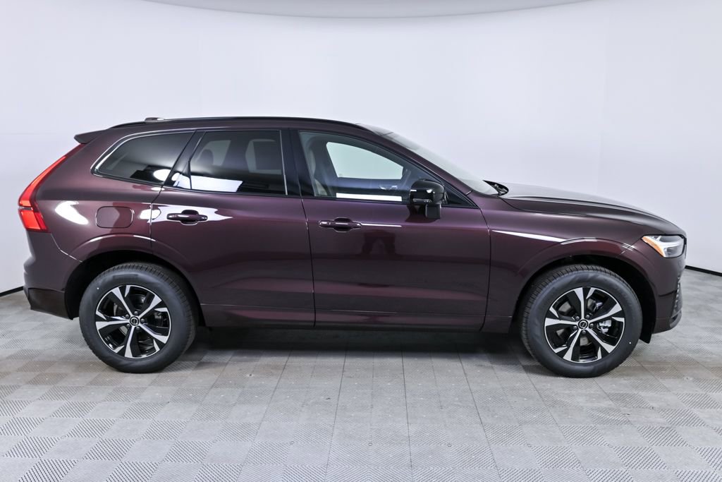 New 2026 Volvo XC60 B5 Core w/ Climate Package image 26