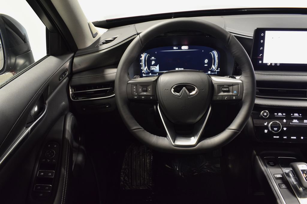 New 2026 INFINITI QX60 Luxe w/ Family Package image 12