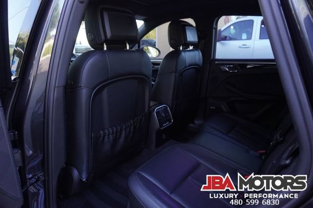 Used 2022 Porsche Macan GTS AWD/4WD image 7