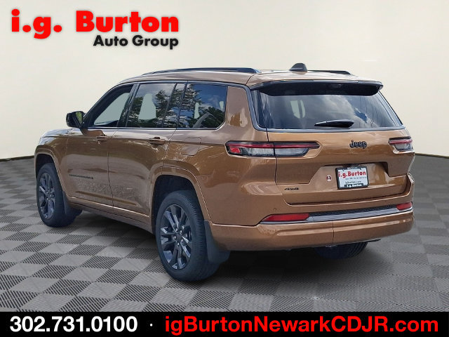 New 2026 Jeep Grand Cherokee L Limited AWD/4WD image 3