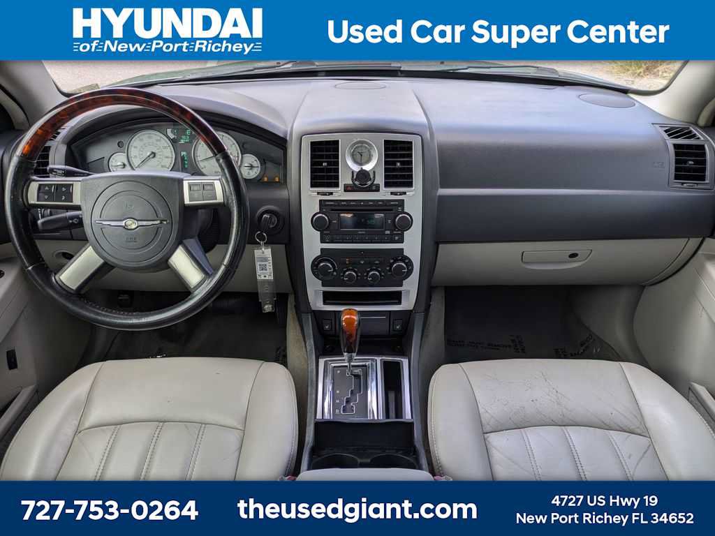 Used 2007 Chrysler 300 C RWD image 14