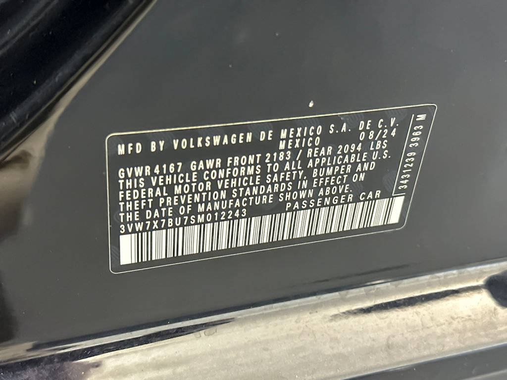 Used 2025 Volkswagen Jetta SE FWD image 26