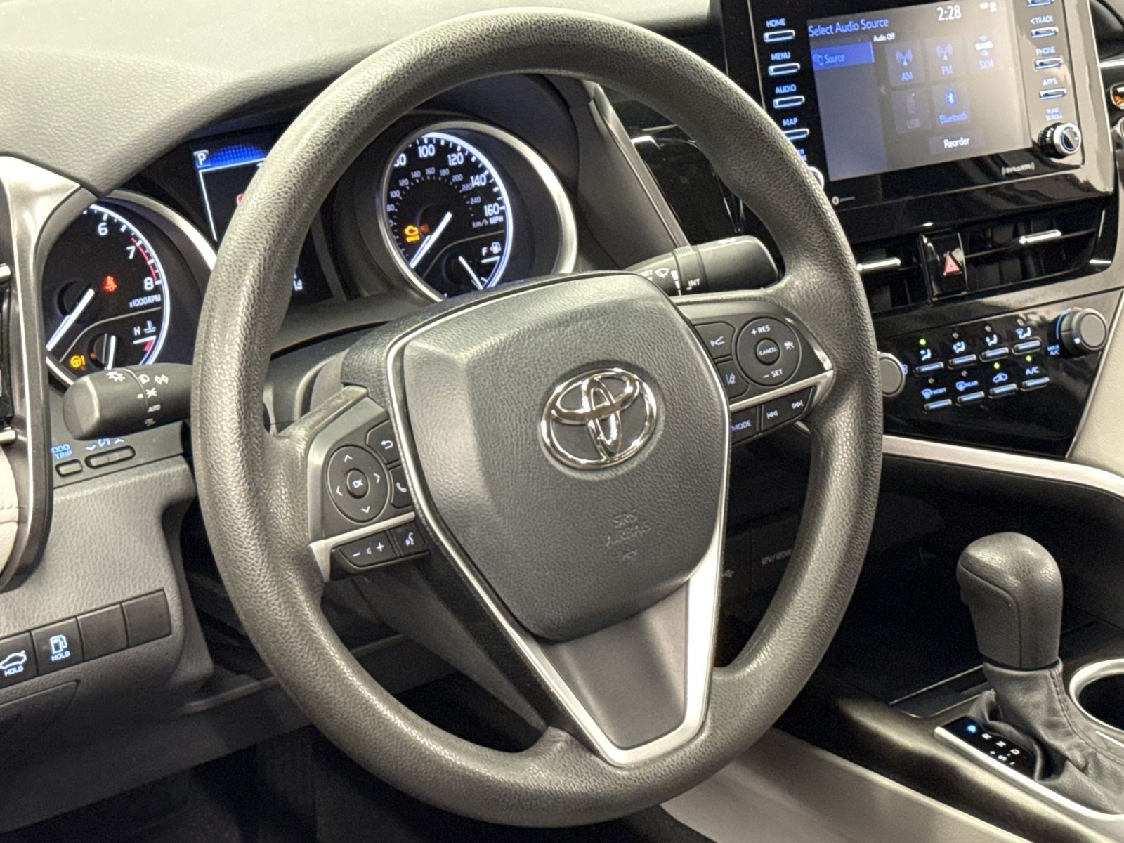 Used 2021 Toyota Camry LE FWD image 17