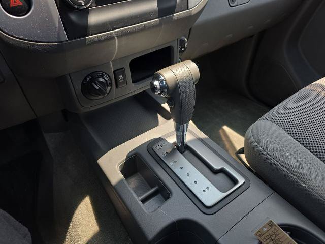 Used 2017 Nissan Frontier SV AWD/4WD image 36