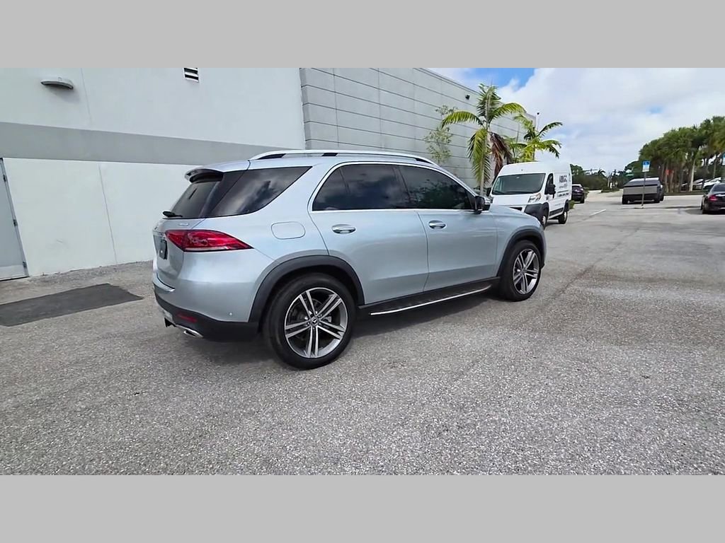 Used 2022 Mercedes-Benz GLE 350 4MATIC image 34