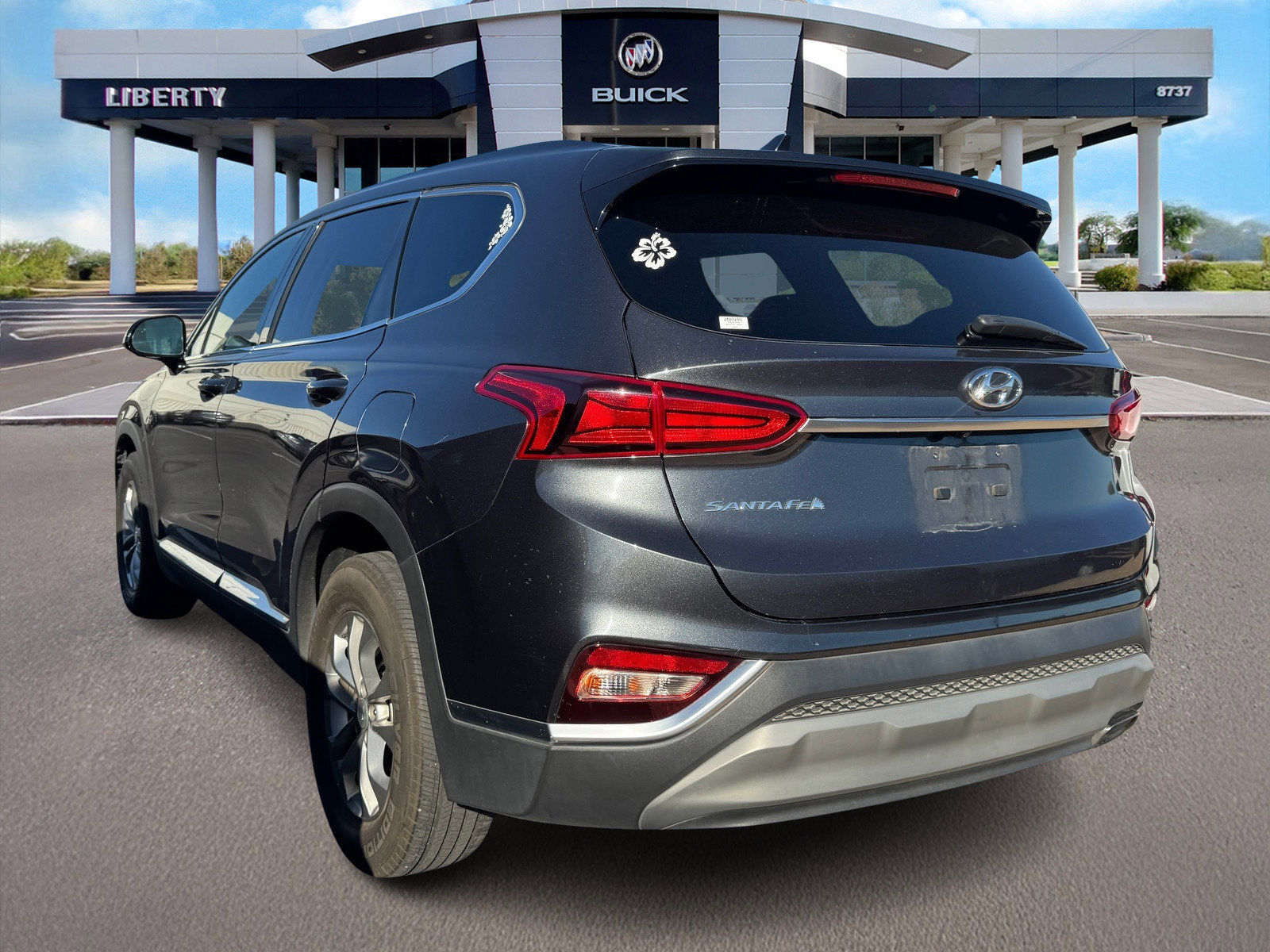 Used 2020 Hyundai Santa Fe SEL image 3