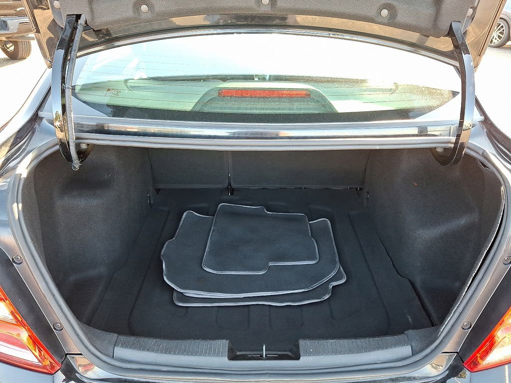 Used 2020 Chevrolet Sonic LT image 29