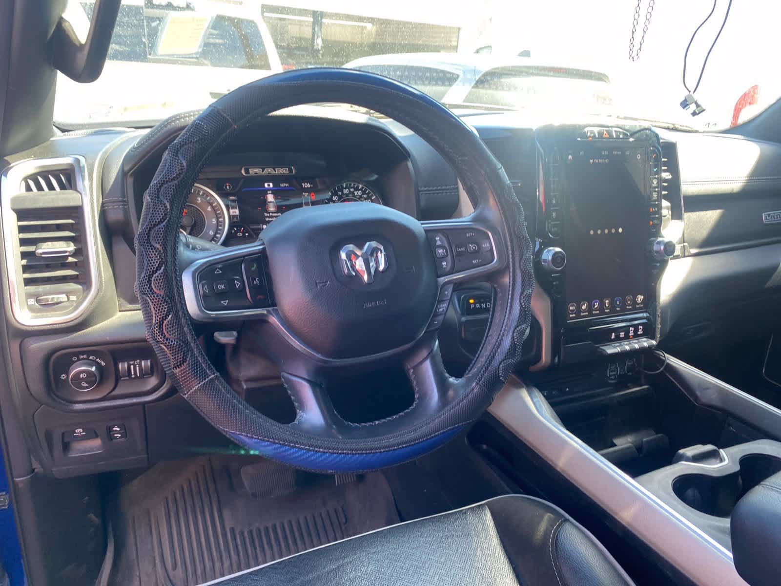 Used 2019 RAM 1500 Laramie RWD image 9