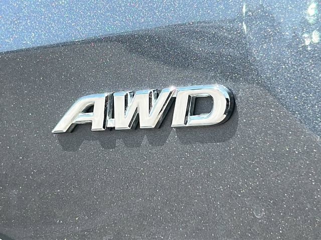 Used 2022 Toyota RAV4 LE image 35