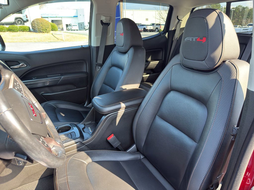 Used 2022 GMC Canyon AT4 w/ Trailering Package image 13