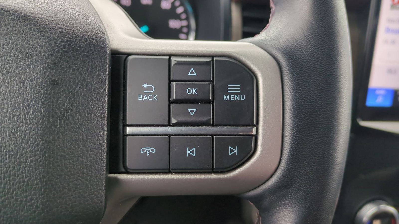 Used 2022 Ford Expedition Max Limited image 27