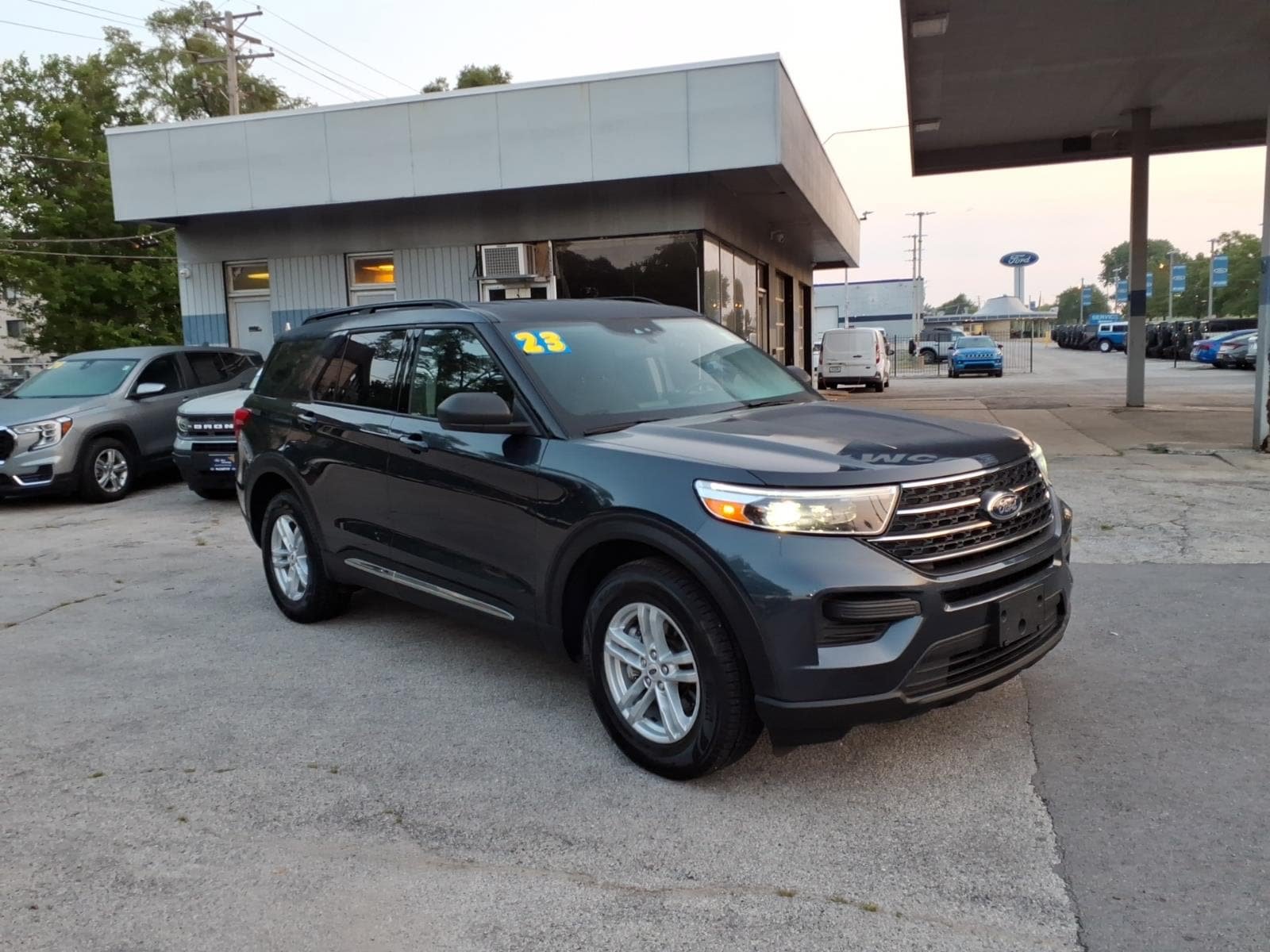 Used 2023 Ford Explorer XLT