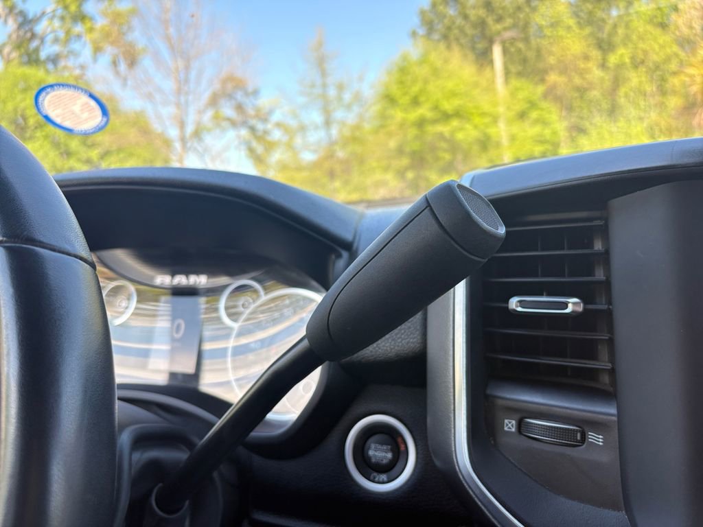 Used 2024 RAM 3500 Big Horn image 24