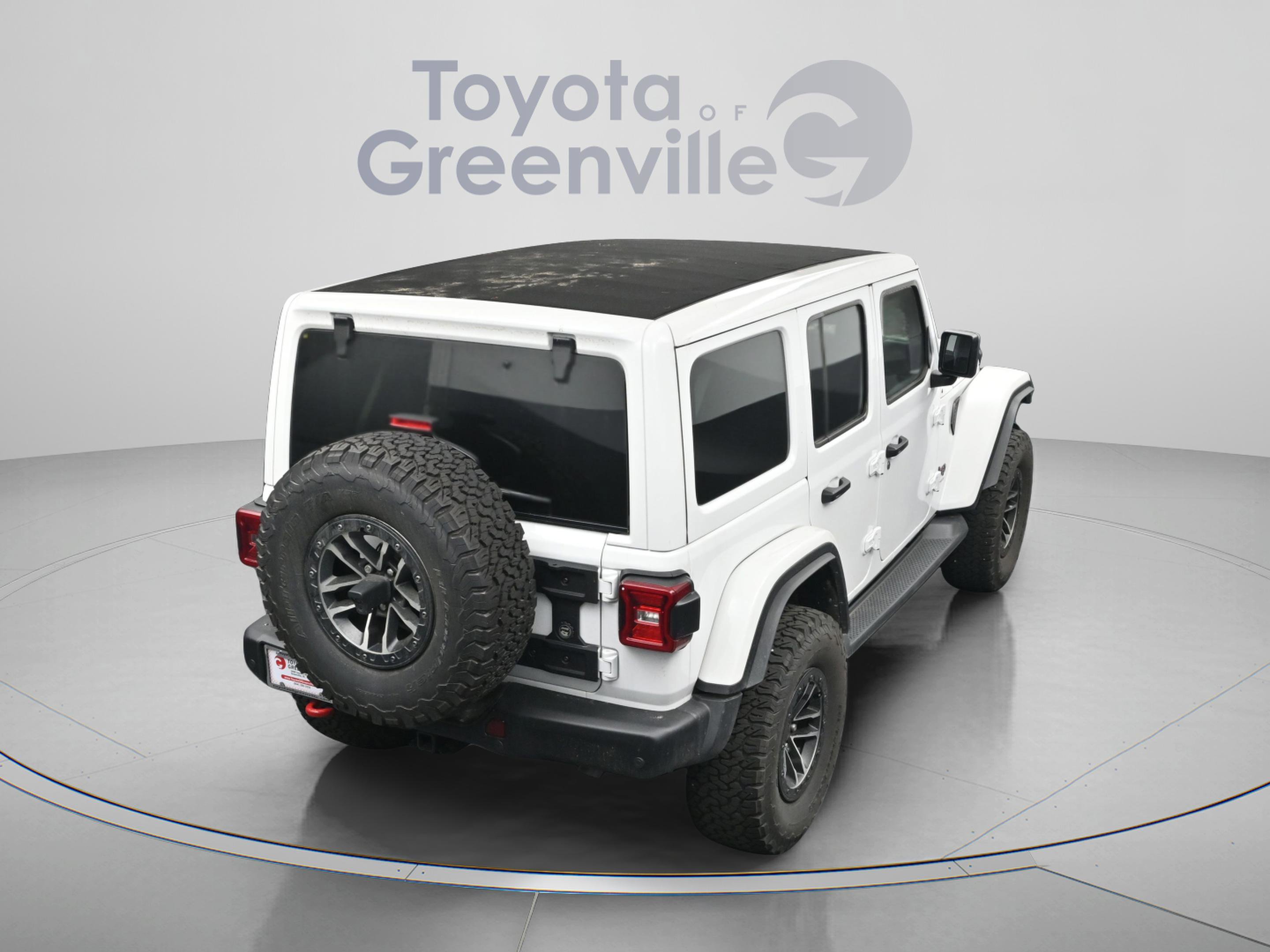 Used 2025 Jeep Wrangler Unlimited Rubicon AWD/4WD image 16