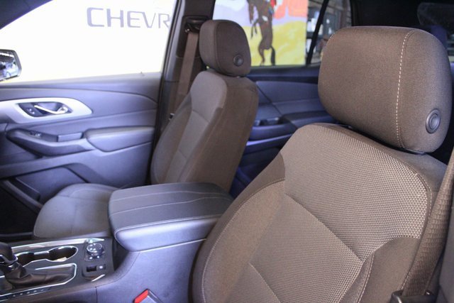 Used 2023 Chevrolet Traverse LT image 20