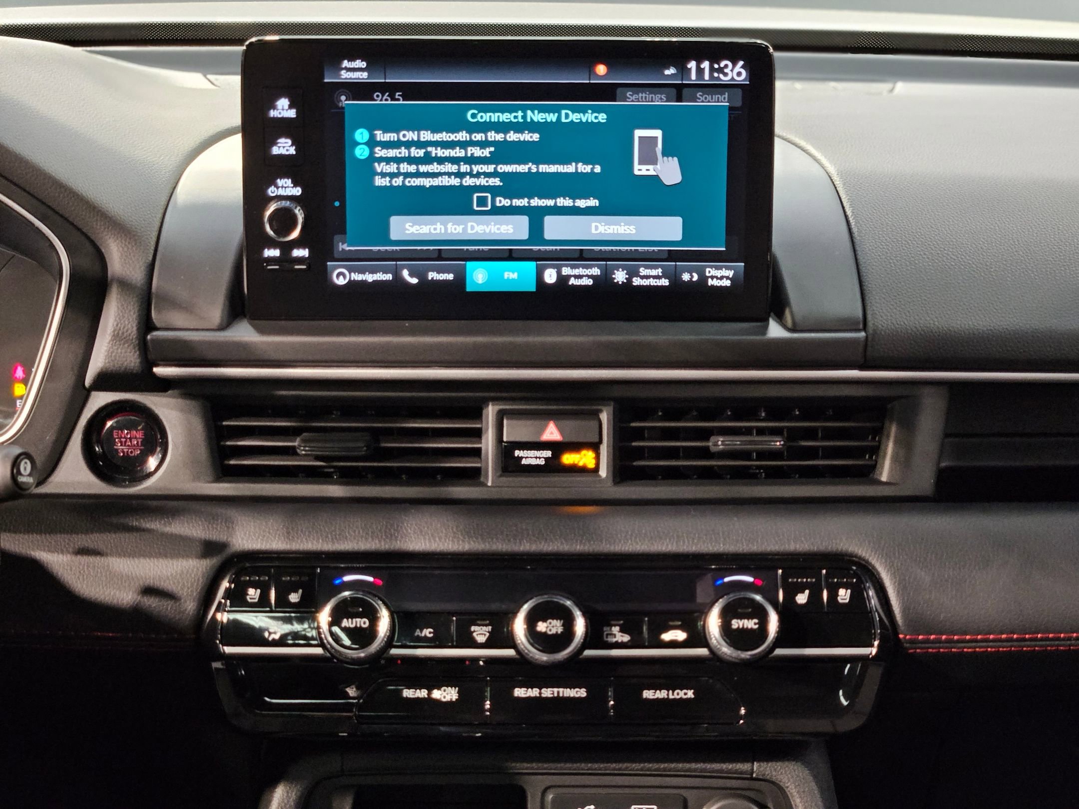 Used 2025 Honda Pilot Black Edition image 16