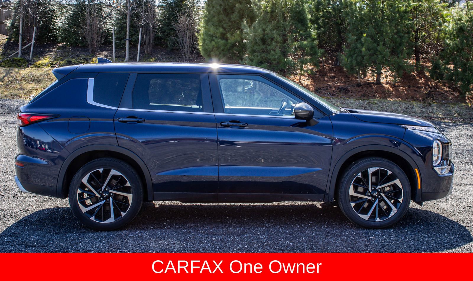 Used 2022 Mitsubishi Outlander SE image 9