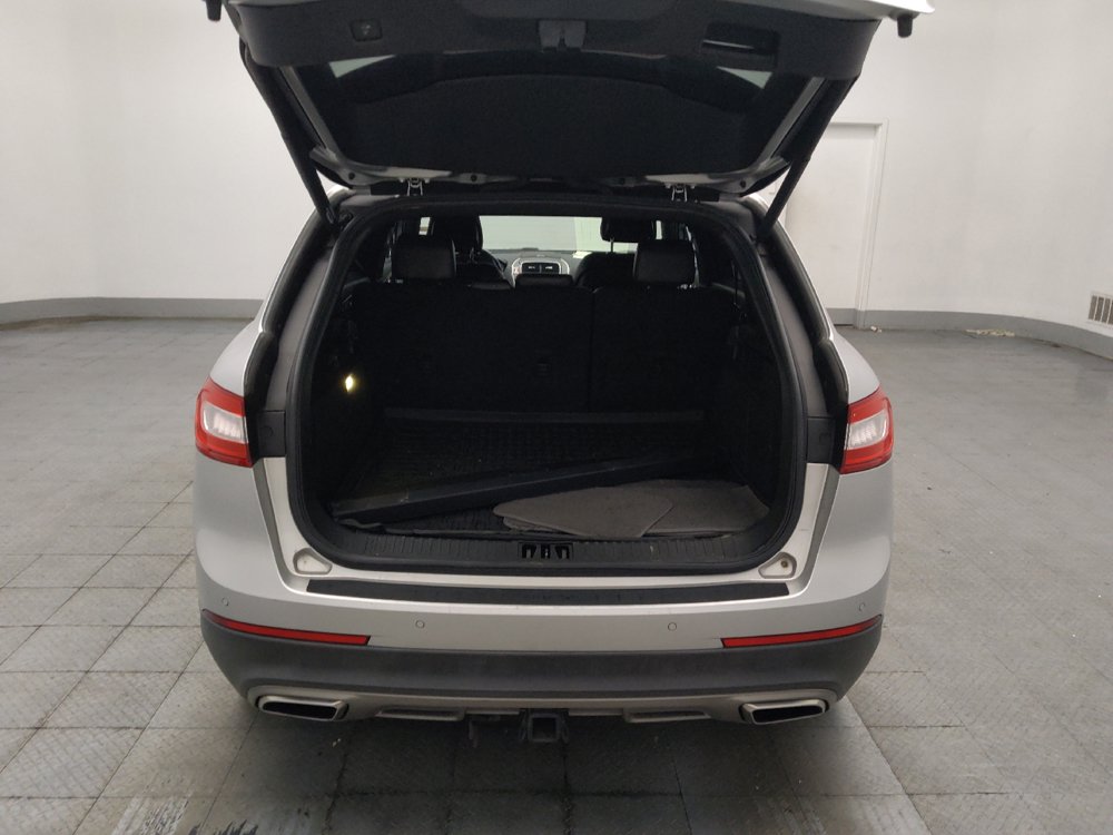 Used 2016 Lincoln MKX Reserve w/ Luxury Package FWD image 29