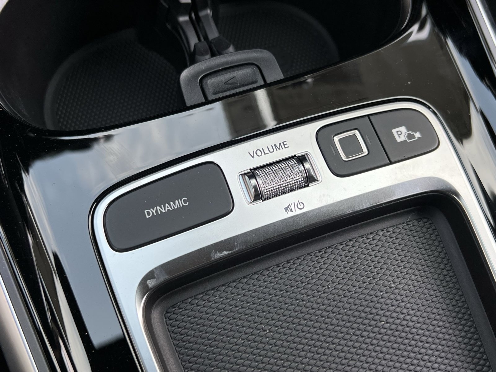 New 2026 Mercedes-Benz GLB 35 AMG 4MATIC image 41