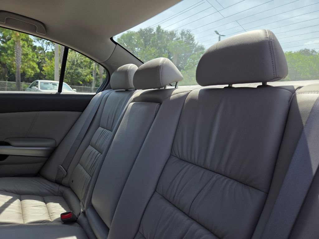 Used 2010 Honda Accord EX-L image 20