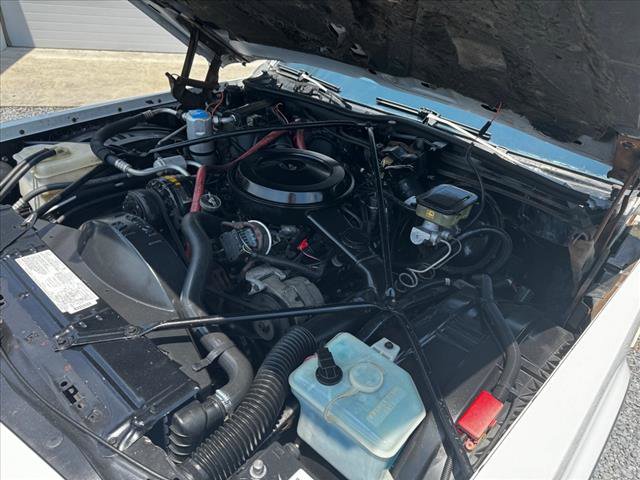 Used 1988 Cadillac Brougham Base image 11