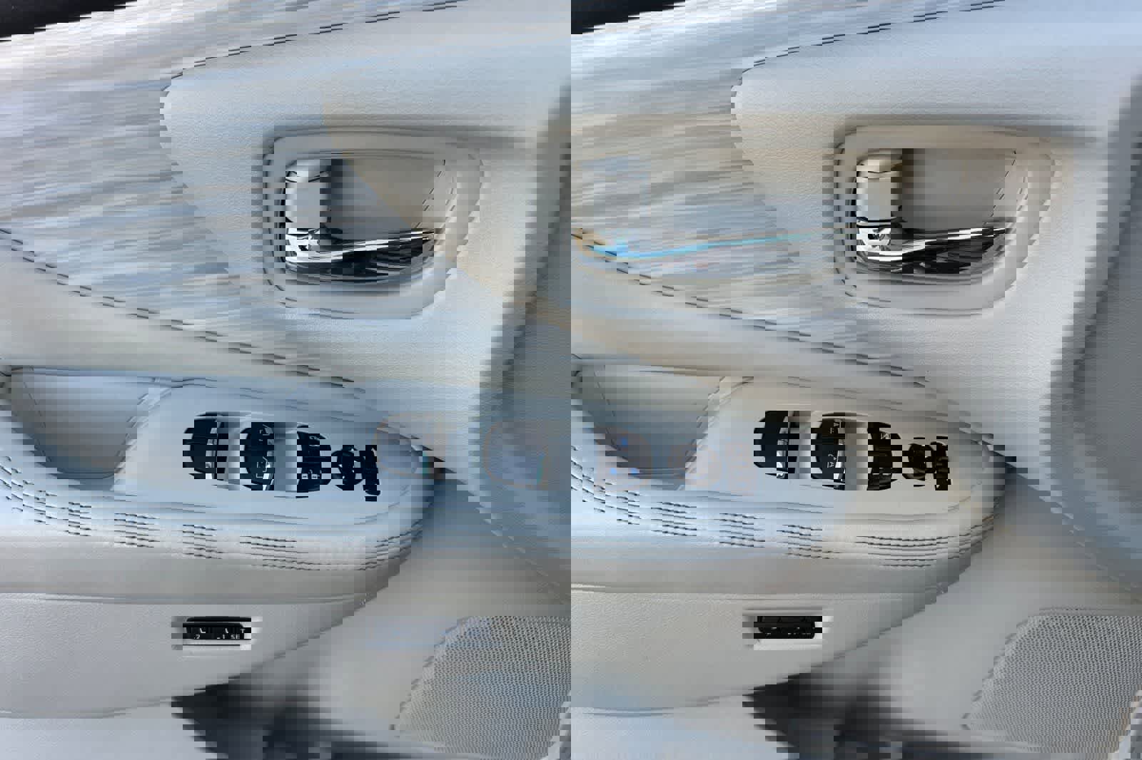 Used 2015 Nissan Murano Platinum w/ Platinum Technology Package image 12