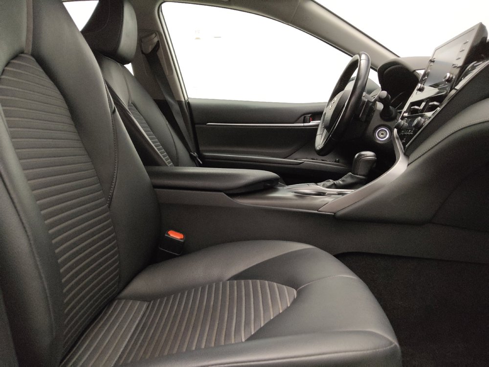 Used 2023 Toyota Camry SE FWD image 21